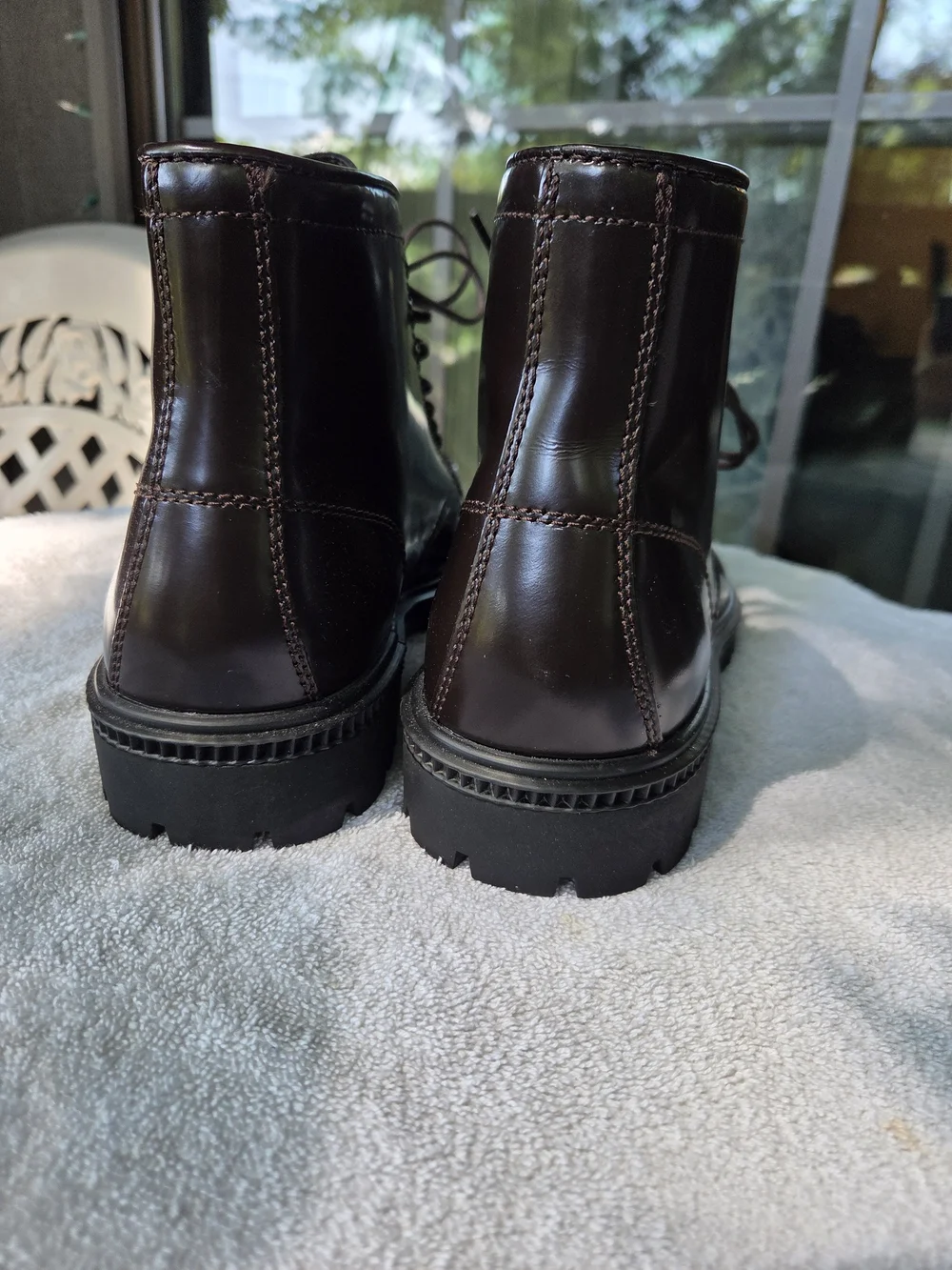 Men's Express Dark Brown Leather Lace-Up Moc Toe Boots 10 New Without Box